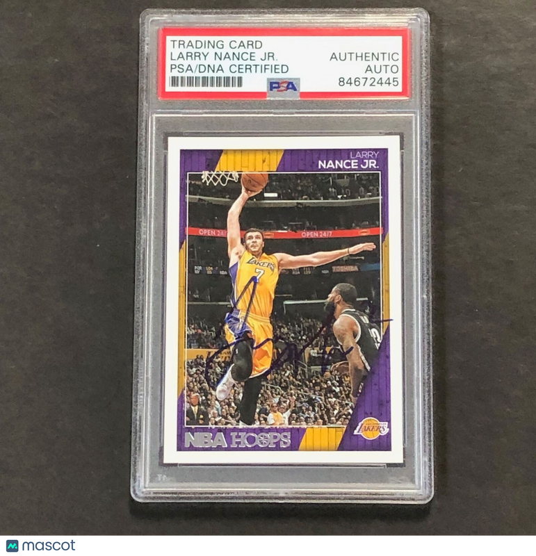 2016-17 NBA Hoops #73 Larry Nance Jr. Signed Card AUTO PSA Slabbed Lakers