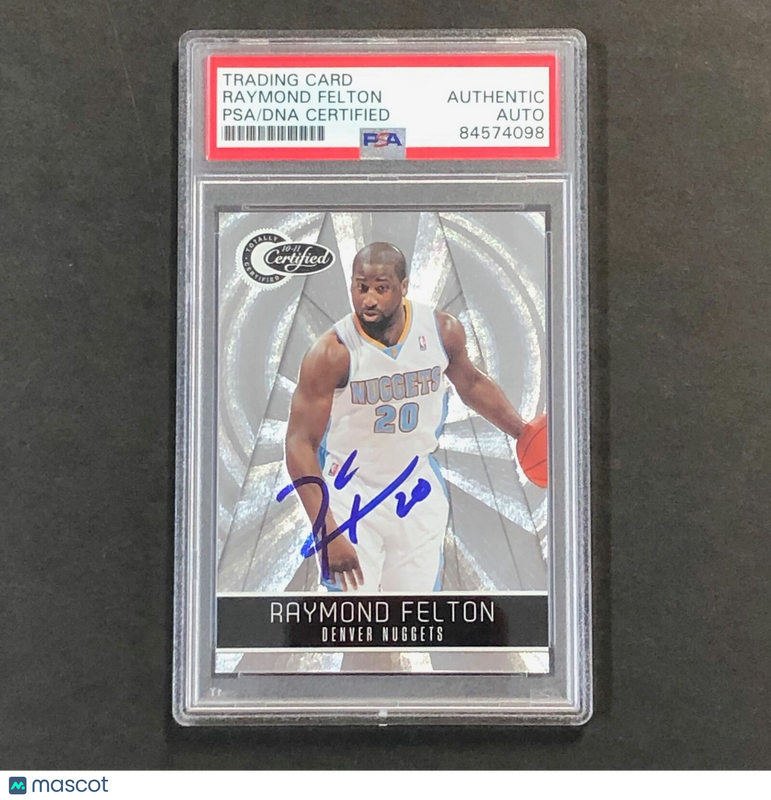 2010-11 Totally Certified #92 Raymond Felton Signed Card AUTO PSA/DNA Slabbed Nu