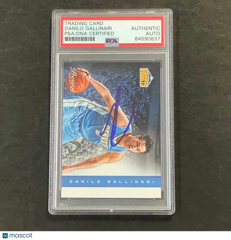2012-13 Panini Prestige #48 Danilo Gallinari Signed AUTO PSA Slabbed Nuggets