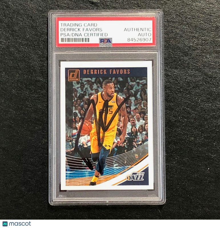 2018 Donruss Basketball #171 Derrick Favors Signed Card AUTO PSA Slabbed Jazz
