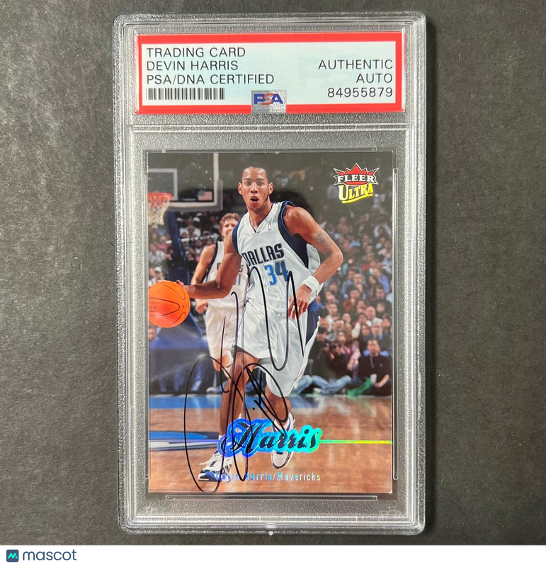 2007-08 Fleer Ultra #38 Devin Harris Signed Card AUTO PSA Slabbed