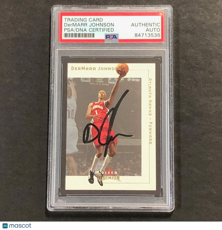 2001 Fleer Premium #15 DerMarr Johnson Signed Card AUTO PSA Slabbed Hawks