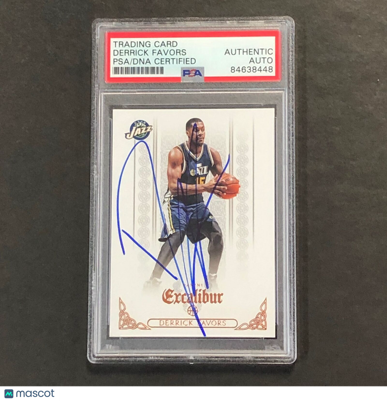 2014-15 Panini Excalibur #118 Derrick Favors Signed Card AUTO PSA Slabbed Jazz