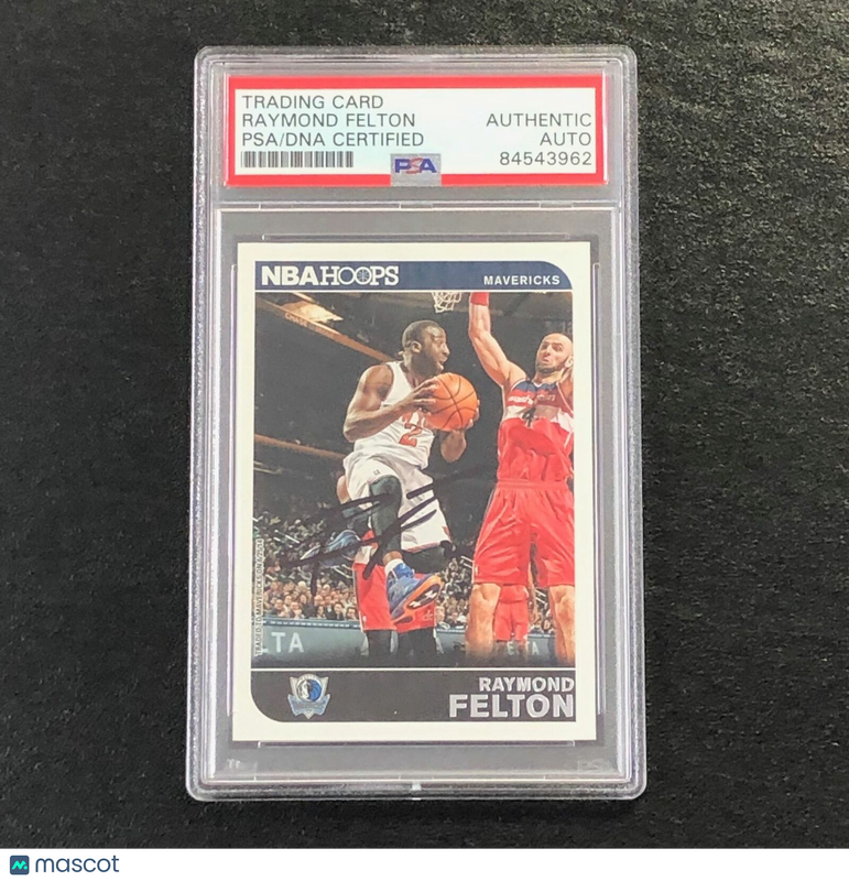 2014-15 NBA Hoops #131 Raymond Felton Signed Card AUTO PSA/DNA Slabbed Mavericks