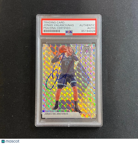2019-20 Panini Mosaic #86 Jonas Valanciunas Signed Card AUTO PSA Slabbed Grizzli