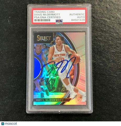 2017-18 Panini Select Holo #2 Doug McDermott Signed Card AUTO PSA Slabbed Knicks