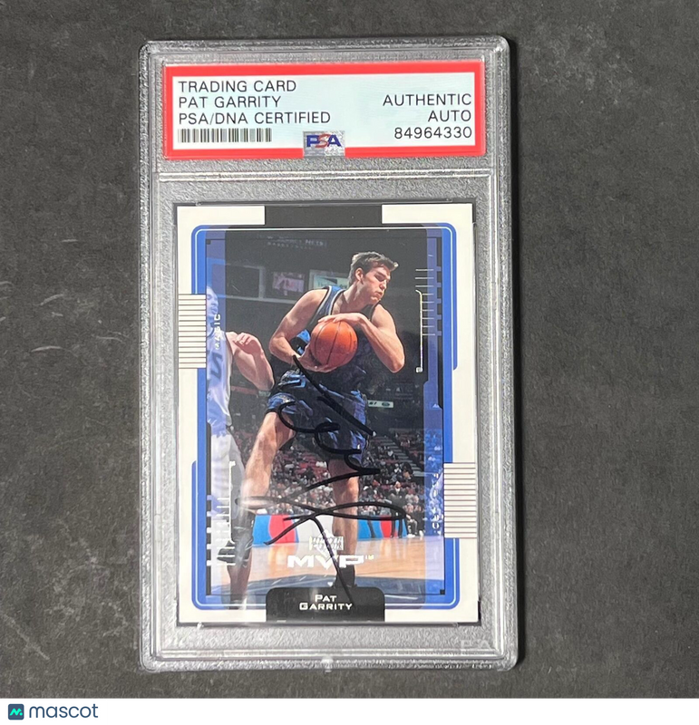 2001-02 Upper Deck #120 Pat Garrity Signed Card PSA Slabbed Auto Magic