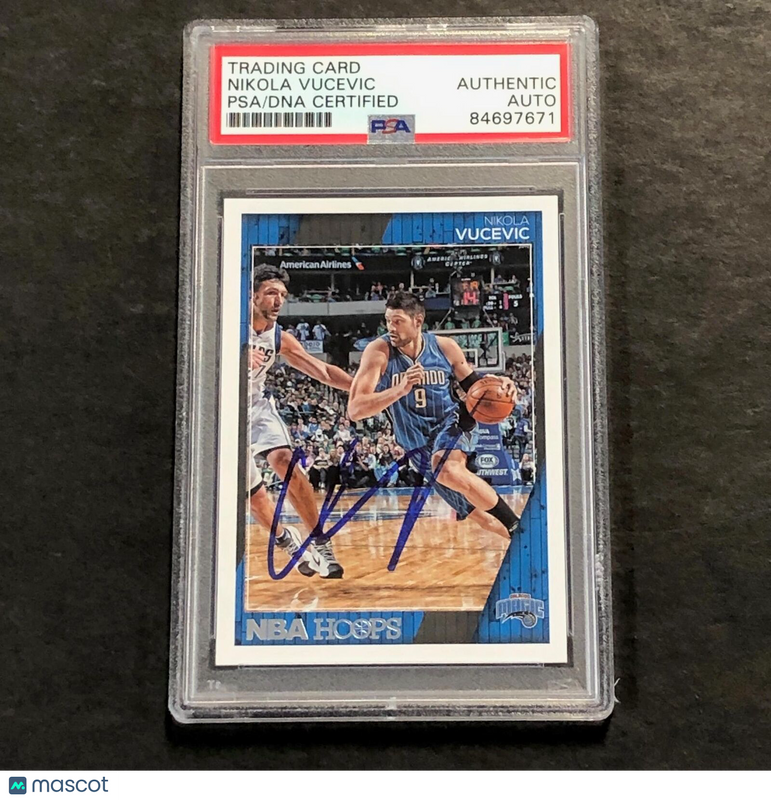 2016-17 NBA Hoops #78 Nikola Vucevic Signed Card AUTO PSA Slabbed Magic