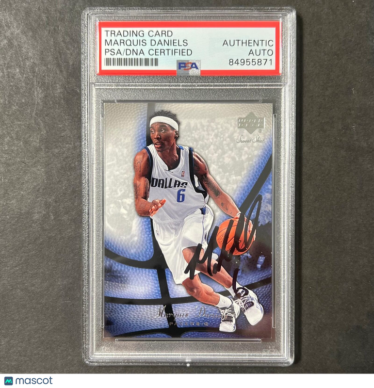 2006-07 Upper Deck Sweet Shot #16 Marquis Daniels Signed Card PSA AUTO Slabbed P