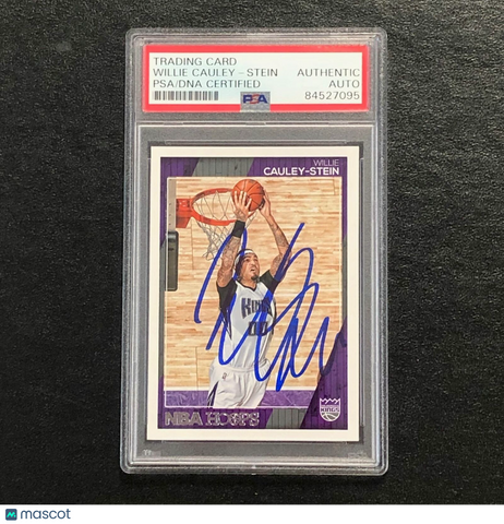 2016-17 NBA Hoops #63 Willie Cauley-Stein Signed Card AUTO PSA Slabbed Kings