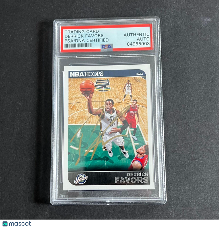 2014-15 Panini Hoops #70 Derrick Favors Signed Card AUTO PSA Slabbed Jazz