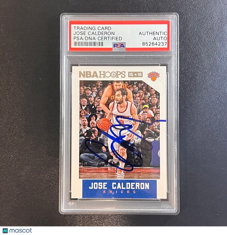 2015-16 NBA Hoops #243 Jose Calderon Signed Card AUTO PSA Slabbed Knicks