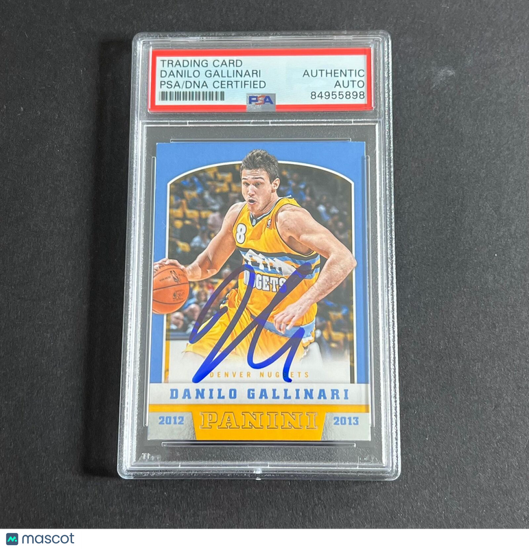 2012-13 Panini Basketball #38 Danilo Gallinari Signed AUTO PSA Slabbed Nuggets