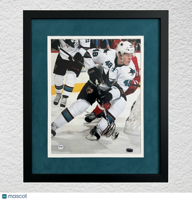 Tomas Hertl Signed Hockey 11x14 Photo Custom Framed PSA Autographed