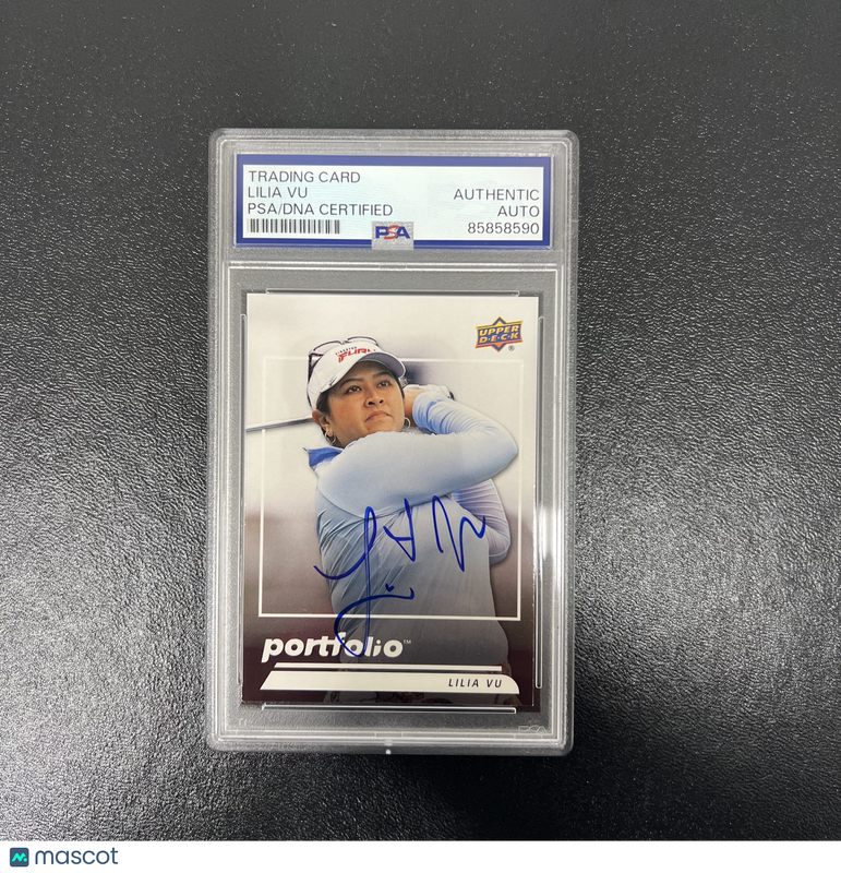 Upper Deck Portfolio#!81 Lilia Vu Signed Card PSA Autographed