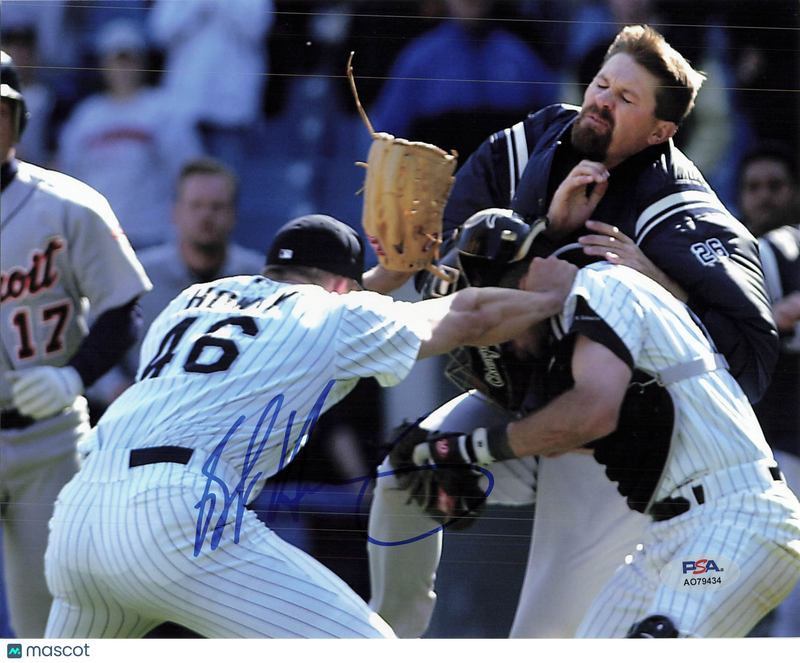 Bob Howry Chicago White Sox Signed 8x10 Photo PSA