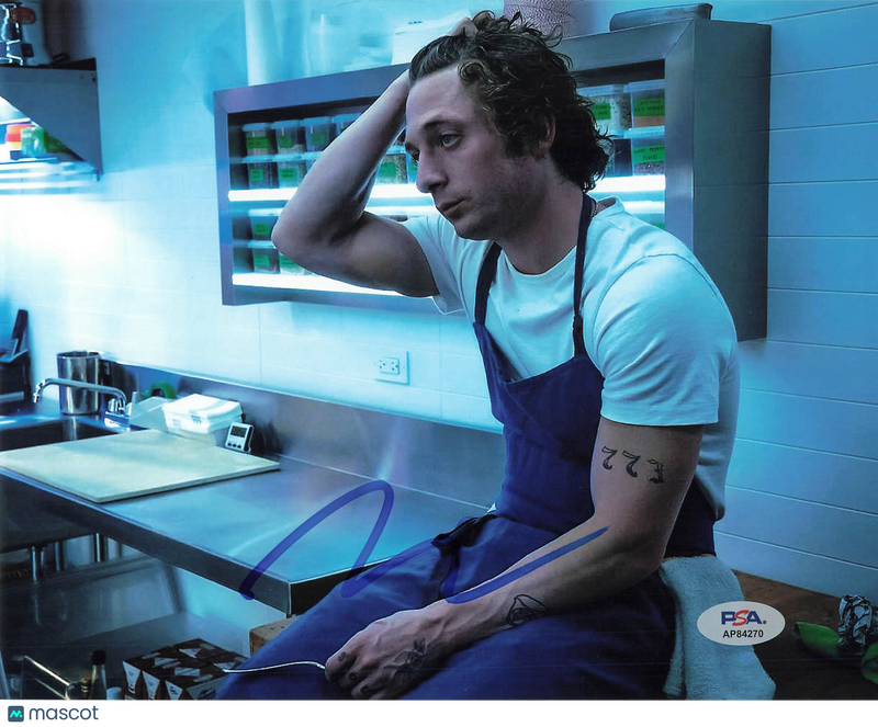 Jeremy Allen White Signed 8x10 Photo PSA Autograped The Bear