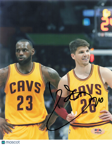 Kyle Korver Signed 8x10 Photo PSA Cleveland Cavaliers
