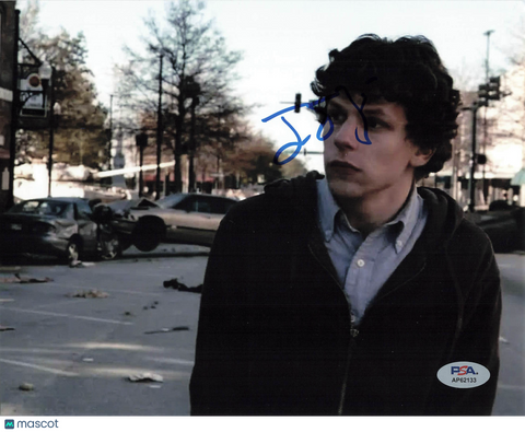 Jesse Eisenberg Signed 8x10 Zombieland Photo PSA Autographed