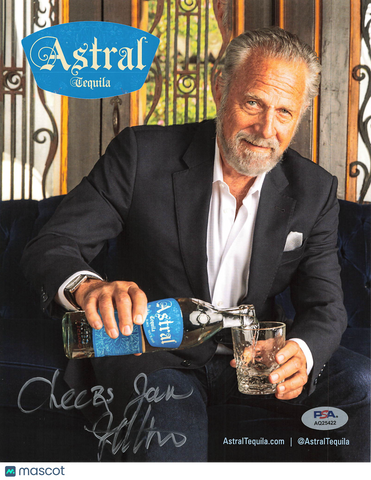Jonathan Goldsmith Signed 8x10 Photo PSA Autographed
