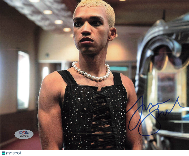 Justice Smith Signed 8x10 Photo PSA Autographed
