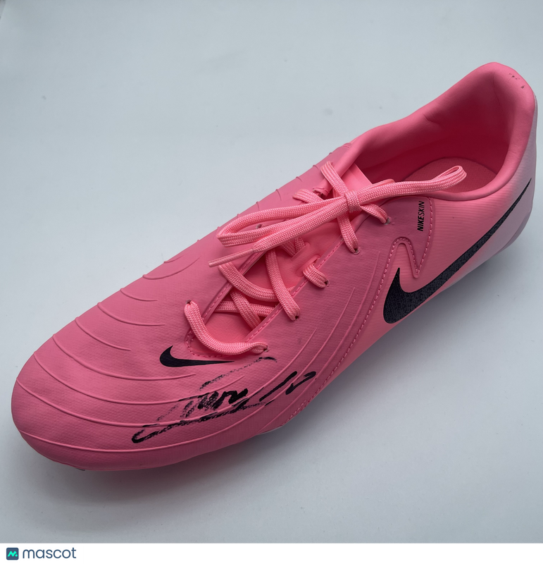 Mykhailo Mudryk Chelsea Signed Soccer Cleat JSA