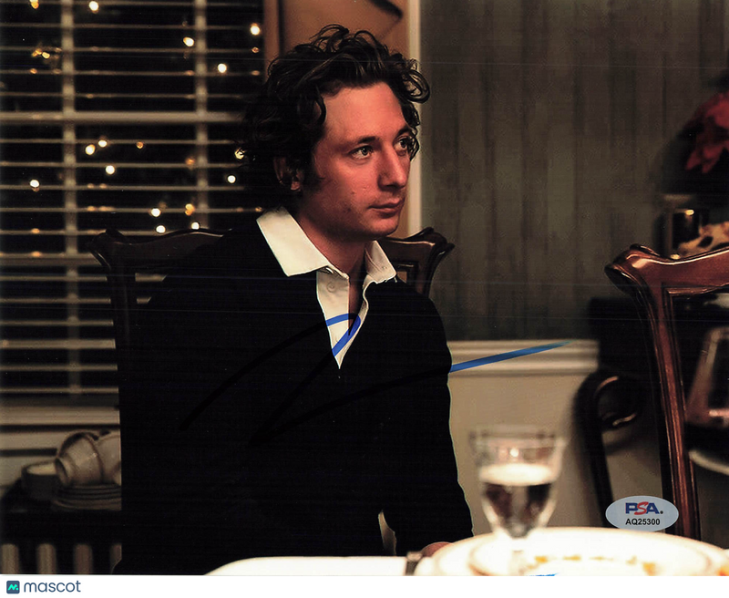 Jeremy Allen White Signed 8x10 Photo PSA Autographed