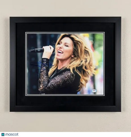 Shania Twain signed 11x14 Custom Framed photo PSA/DNA Autographed