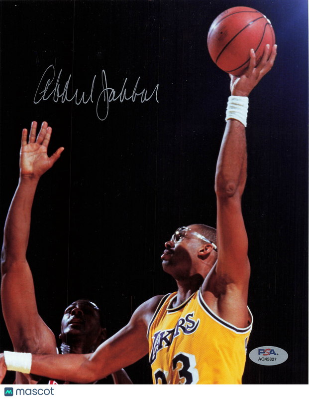 Kareem Abdul-Jabbar Los Angeles Lakers Signed Basketball 8x10 Photo PSA
