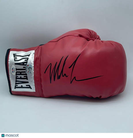 Mike Tyson Signed Boxing Glove PSA/DNA Boxing Right