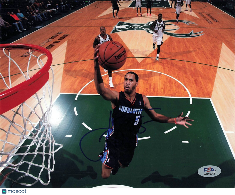 DOMINIC MCGUIRE signed 8x10 photo PSA/DNA Charlotte Hornets Autographed
