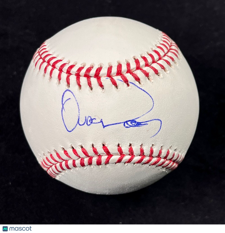 OLIVER PEREZ Signed Baseball PSA/DNA San Diego Padres Autographed