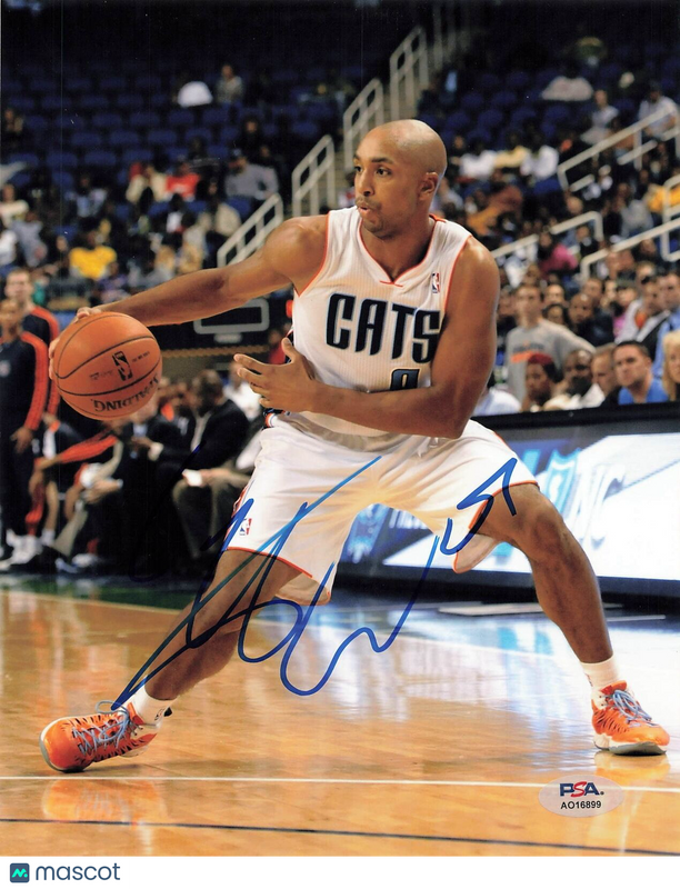 Gerald Henderson signed 8x10 Photo PSA/DNA Charlotte Bobcats Autographed
