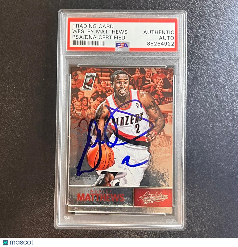 2012-13 Absolute Basketball #38 Wesley Matthews Signed Card AUTO PSA Slabbed Tra