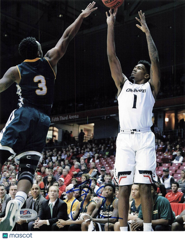 Jacob Evans signed 8x10 photo PSA/DNA Autographed Cincinnati