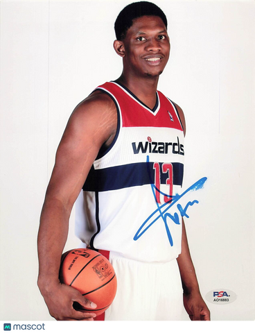 KEVIN SERAPHIN signed 8x10 photo PSA/DNA Washington Wizards Autographed