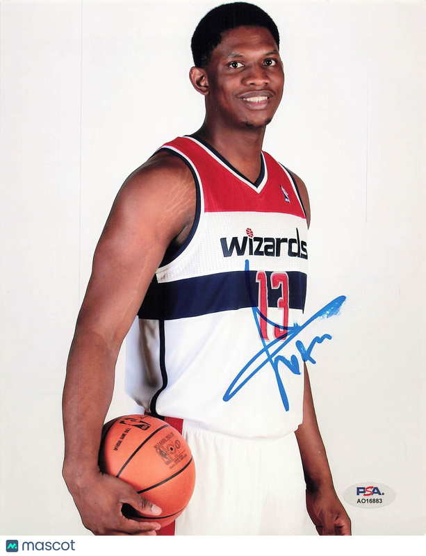 KEVIN SERAPHIN signed 8x10 photo PSA/DNA Washington Wizards Autographed
