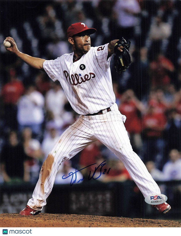 Wilson Valdez signed 8x10 photo PSA/DNA Philadelphia Phillies Autographed