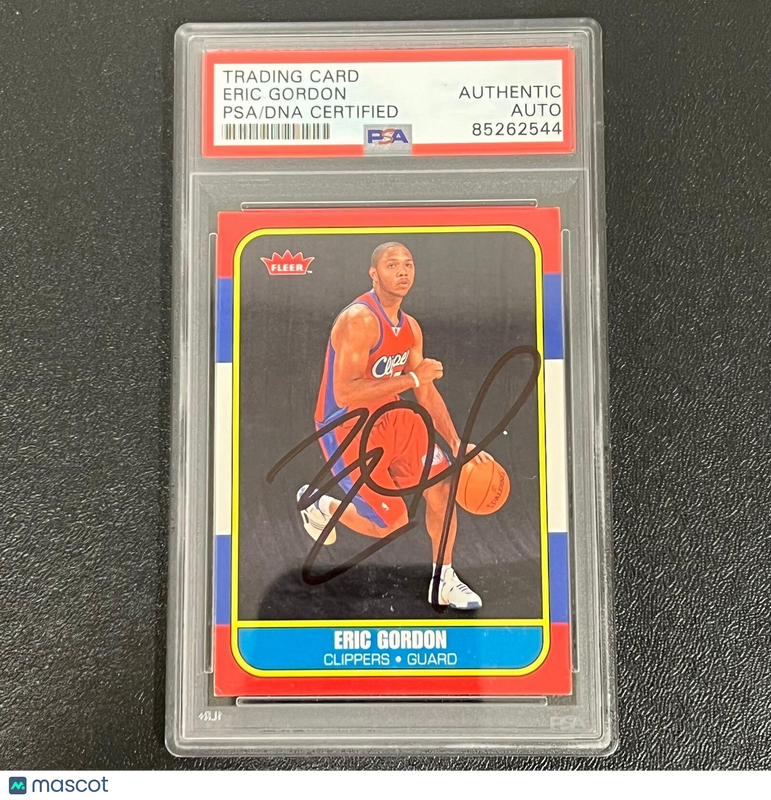 2008-09 NBA Fleer #86R-168 Eric Gordon Signed Card AUTO PSA Slabbed Clippers