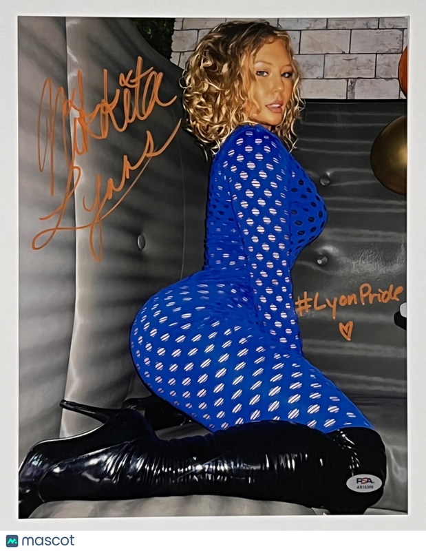 Nikkita Lyons Signed Wrestling 11x14 Photo PSA Autographed WWE