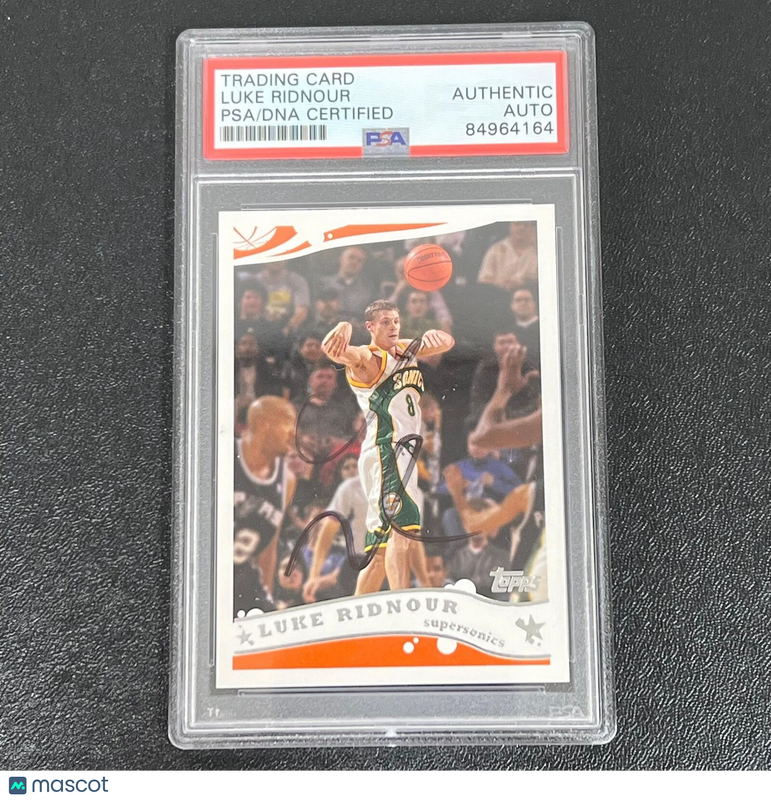 2005 Topps #83 Luke Ridnour Signed Card AUTO PSA Slabbed