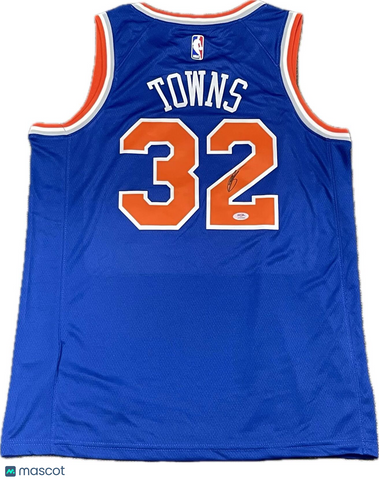 Karl Anthony Towns Signed Jersey PSA/DNA New York Knicks Autographed