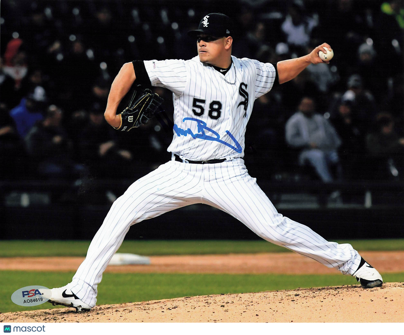 Manny Banuelos Chicago White Sox Signed 8x10 Photo PSA