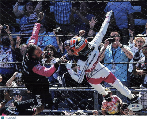 Helio Castroneves signed 8x10 photo PSA/DNA Autographed Nascar