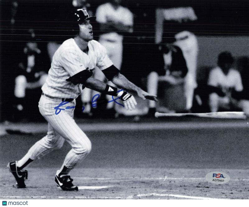 Randy Bush Minnesota Twins Signed 8x10 Photo PSA