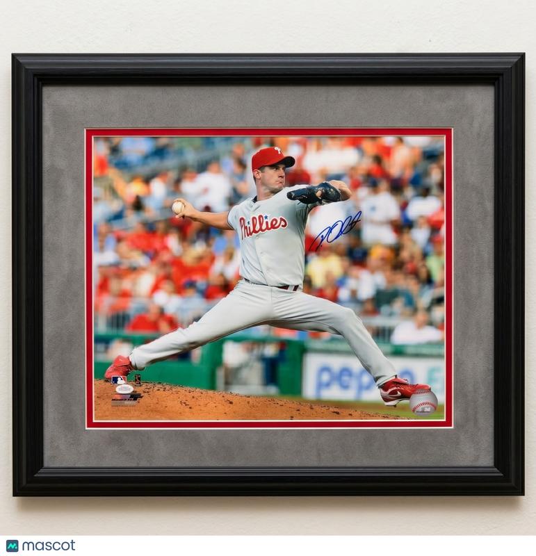 Roy Oswalt Philadelphia Phillies Signed 16x20 Custom Framed Photo PSA