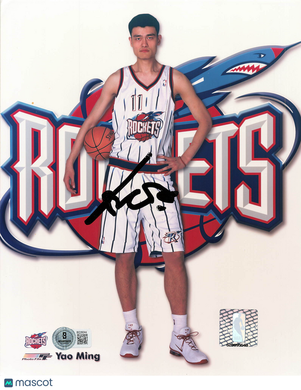 Yao Ming Houston Rockets Signed Basketball 8x10 Photo BAS