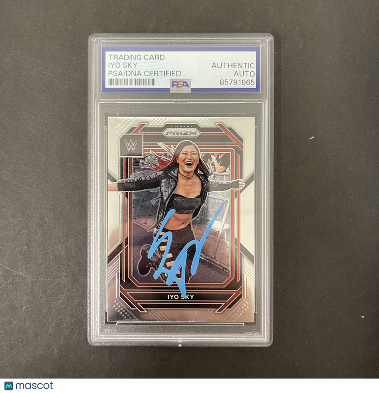 Iyo Sky 2023 Panini Prizm#136 Signed Card PSA Autographed