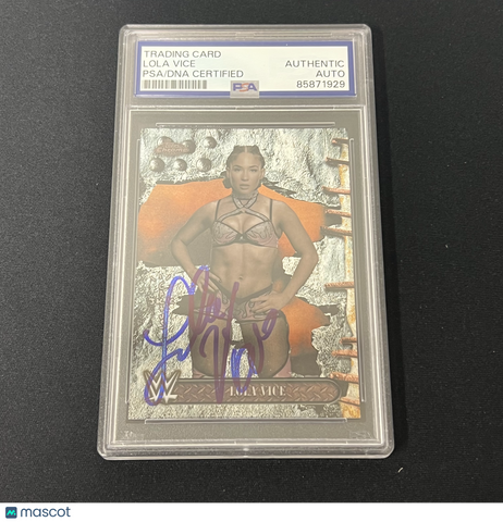 2025 Topps Chrome#45 Lola ViceSigned Card Auto PSA Slabbed
