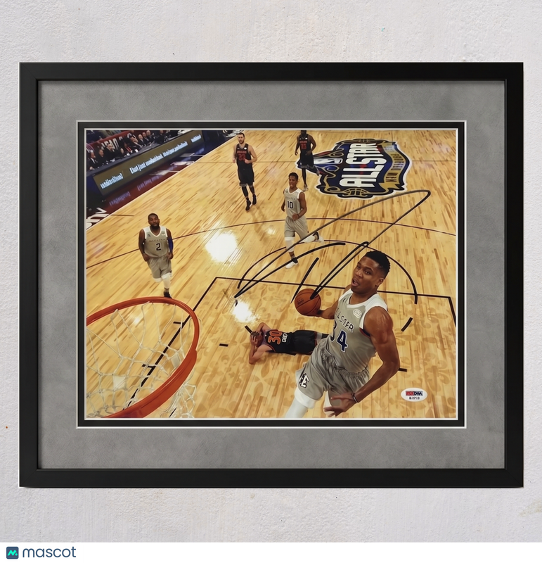 Giannis Antetokounmpo Milwaukee Bucks Signed 11x14 Custom Framed Photo PSA